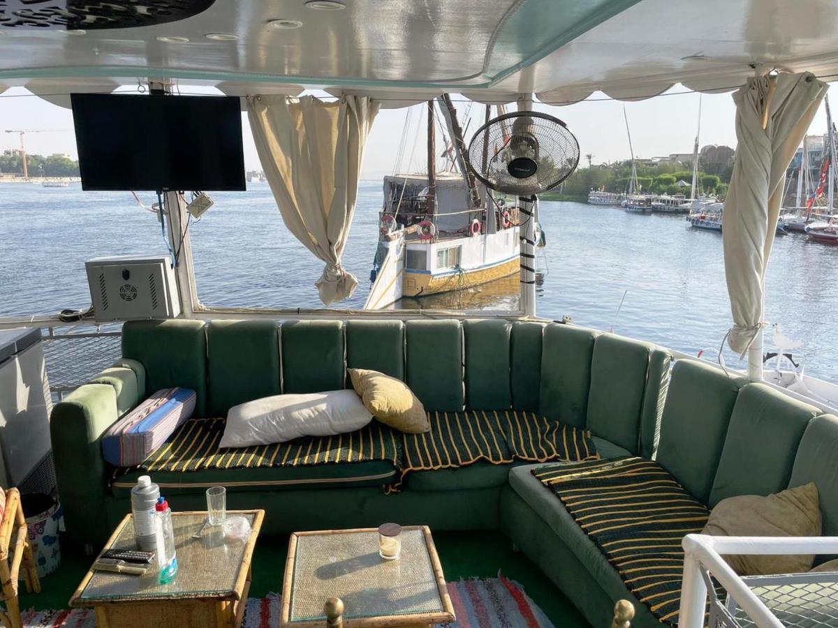 לוקסור Floating Hotel- Happy Nile Boat מראה חיצוני תמונה