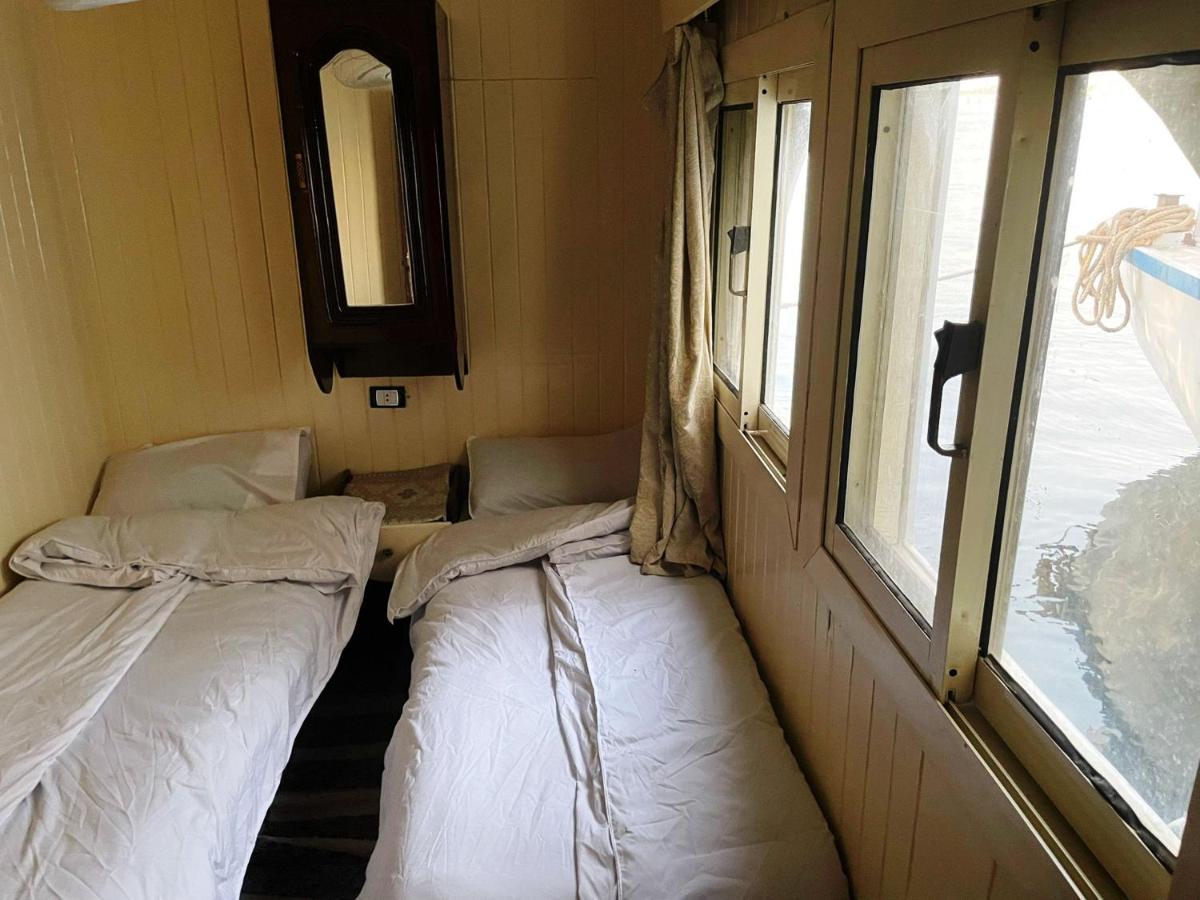 לוקסור Floating Hotel- Happy Nile Boat מראה חיצוני תמונה
