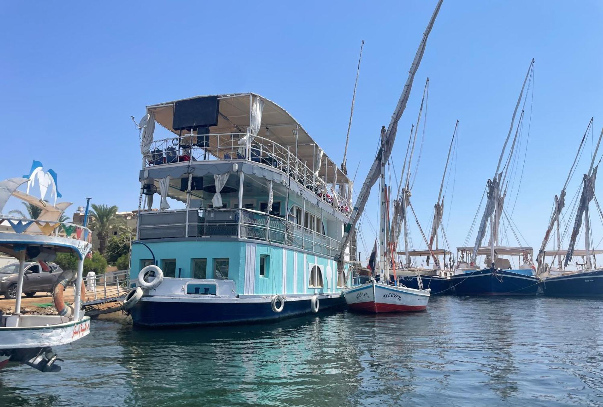 לוקסור Floating Hotel- Happy Nile Boat מראה חיצוני תמונה